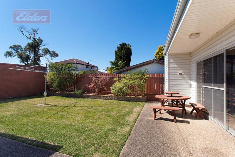 Photo - 22 Renown Avenue, Miranda NSW 2228 - Image 7