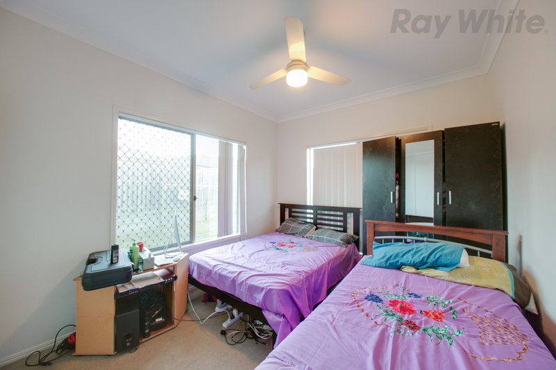 Photo - 22 Reynolds Close, Redbank Plains QLD 4301 - Image 11