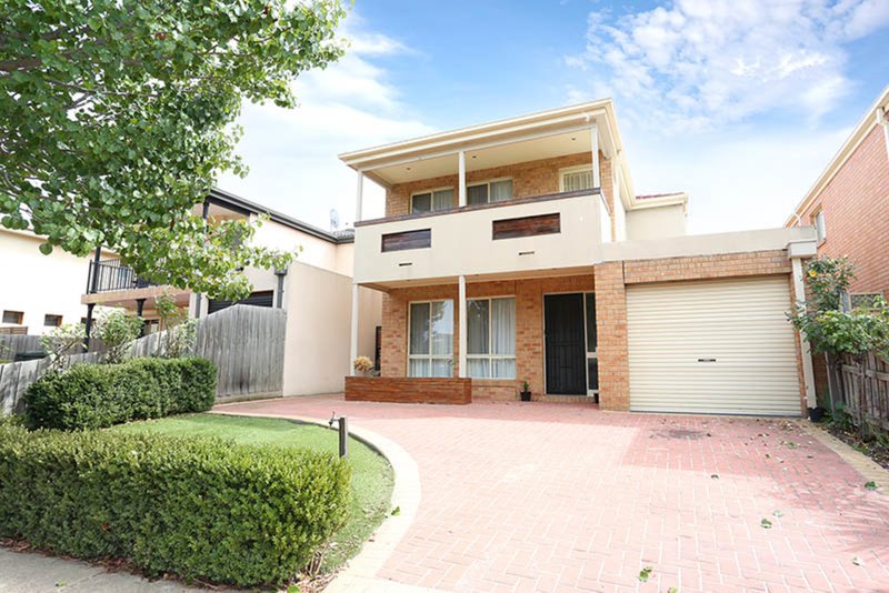 22 Rhine Drive, Roxburgh Park VIC 3064