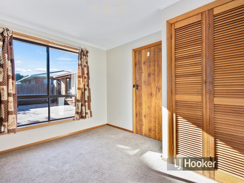 Photo - 22 Ritchie Avenue, Downlands TAS 7320 - Image 9