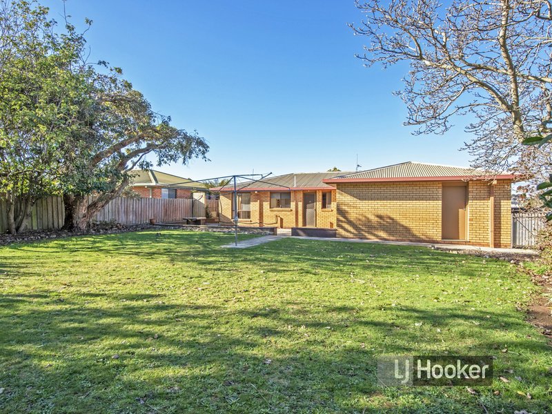 Photo - 22 Ritchie Avenue, Downlands TAS 7320 - Image 12