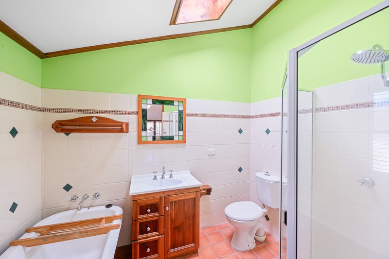 Photo - 22 Roberts Street, South Gladstone QLD 4680 - Image 9