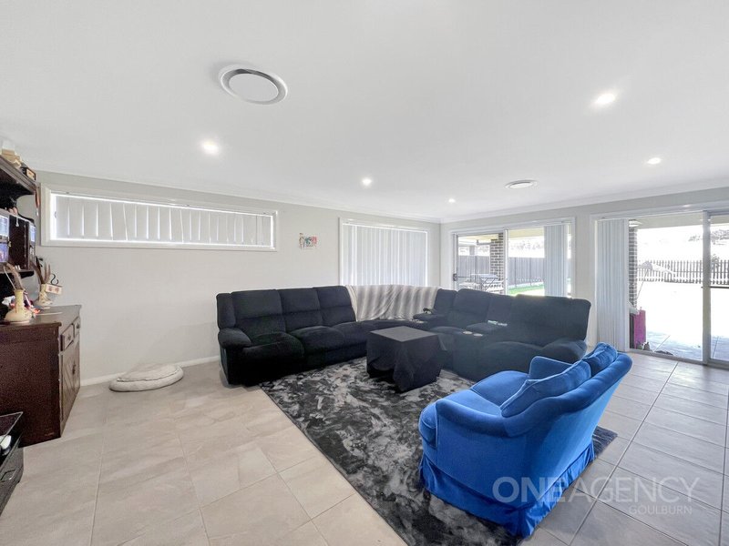 Photo - 22 Roebuck Street, Goulburn NSW 2580 - Image 4