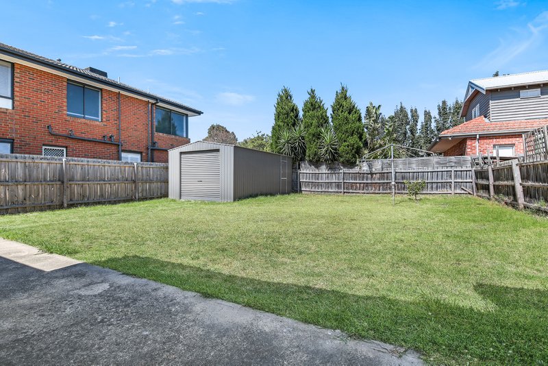 Photo - 22 Rosstown Road, Carnegie VIC 3163 - Image 5