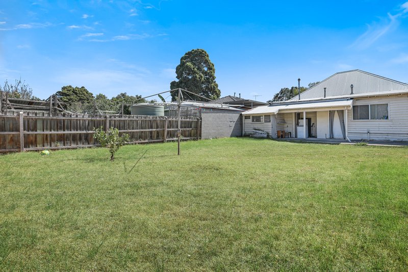 Photo - 22 Rosstown Road, Carnegie VIC 3163 - Image 8