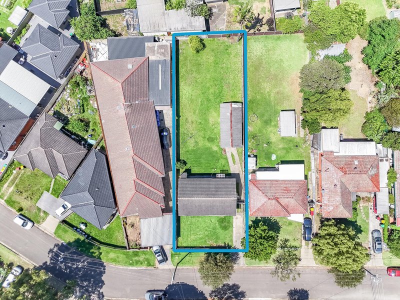 Photo - 22 Rotary Street, Liverpool NSW 2170 - Image 12