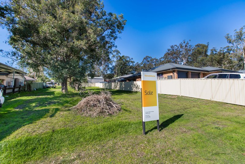 Photo - 22 Rugby Street, Ellalong NSW 2325 - Image 2