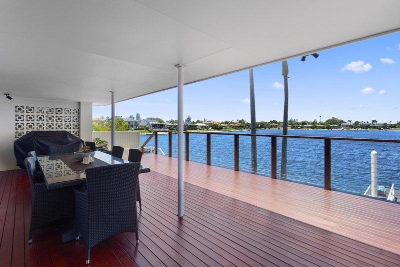 Photo - 22 Rumrunner Street, Mermaid Waters QLD 4218 - Image 7