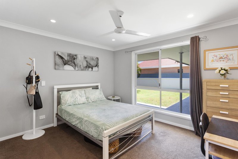 Photo - 22 Rumrunner Street, Mermaid Waters QLD 4218 - Image 19