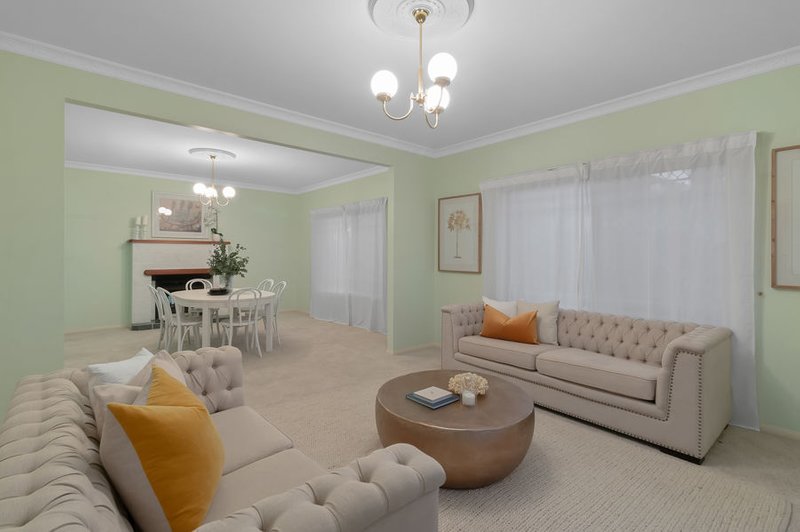 Photo - 22 Rundle Place, Carindale QLD 4152 - Image 2