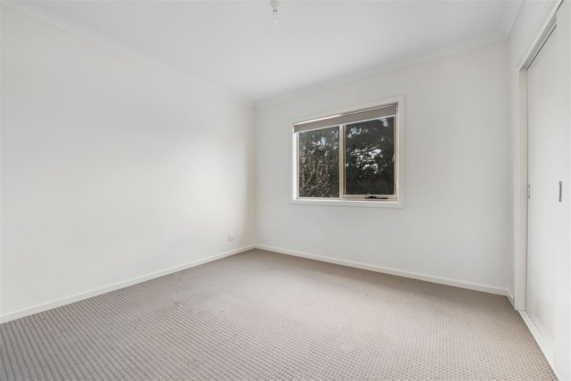 Photo - 22 Ryrie Grove, Wollert VIC 3750 - Image 11