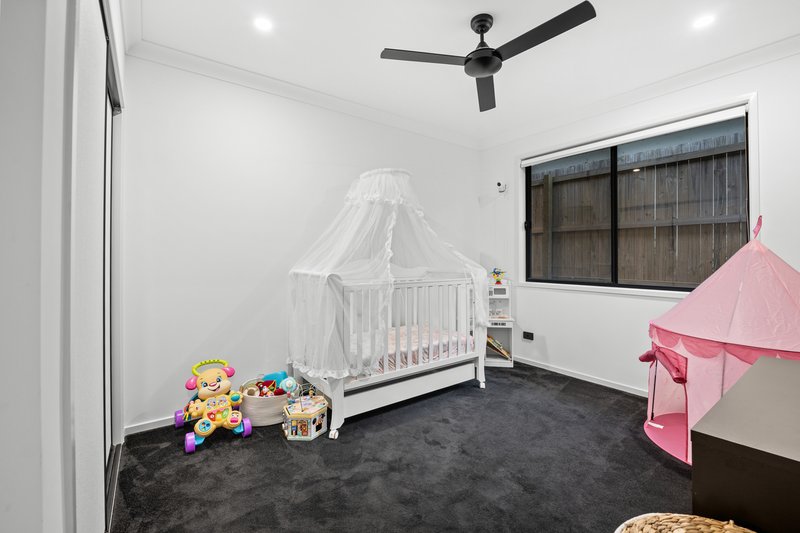 Photo - 22 Sable Street, Ripley QLD 4306 - Image 13