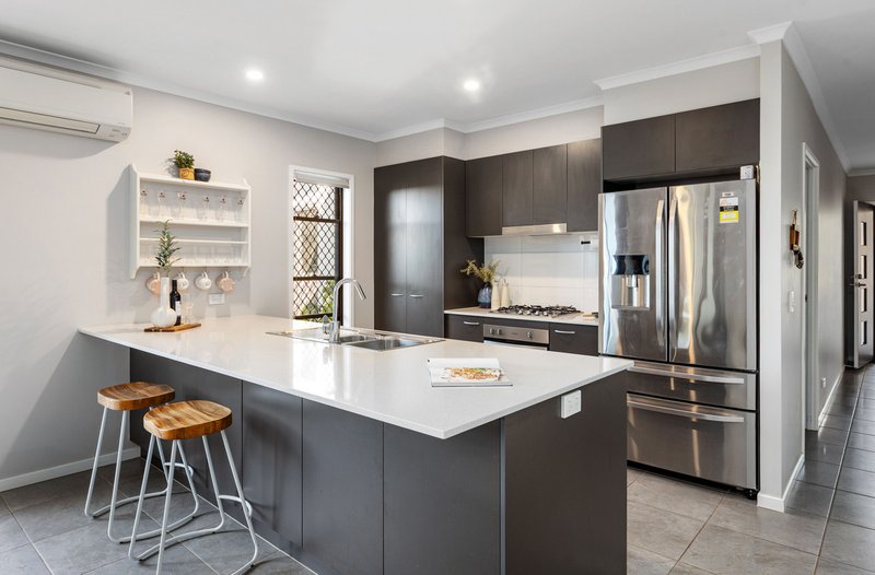 Photo - 22 Sandpiper Street, Nudgee QLD 4014 - Image 4
