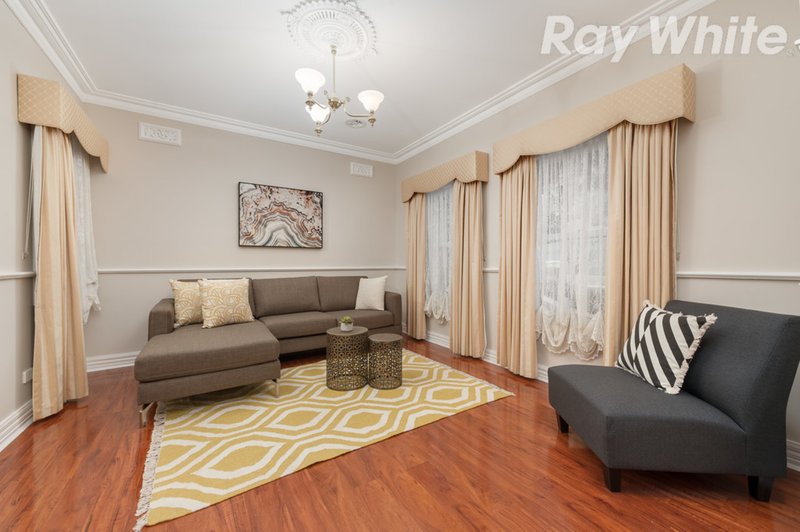 Photo - 22 Sandpiper Way, South Morang VIC 3752 - Image 6