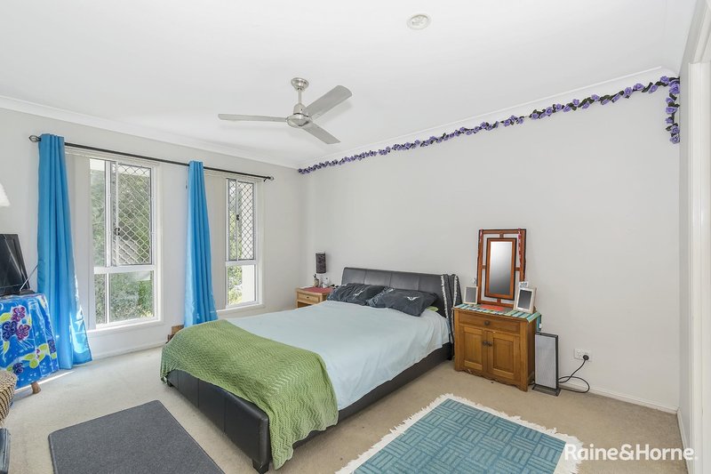 Photo - 22 Santana Road, Coomera QLD 4209 - Image 6