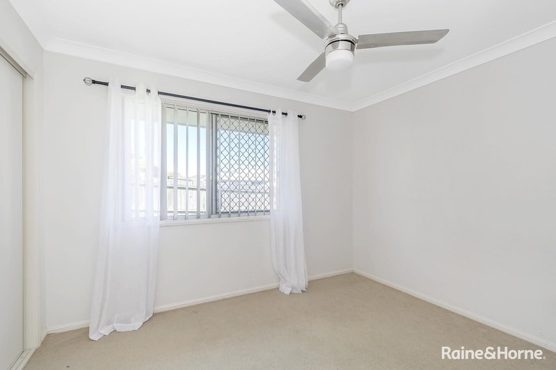 Photo - 22 Santana Road, Coomera QLD 4209 - Image 10