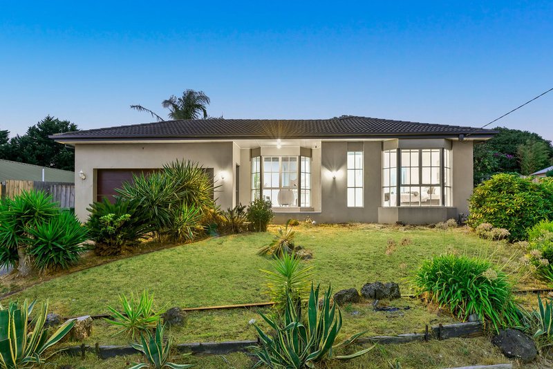 Photo - 22 Sarah Place, Hampton Park VIC 3976 - Image 2