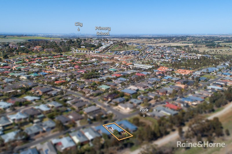 Photo - 22 Sassafras Drive, Sunbury VIC 3429 - Image 14