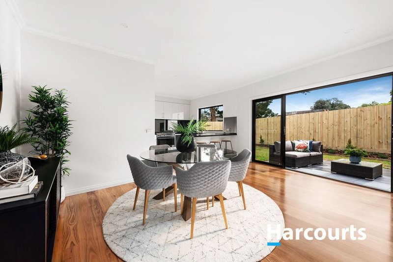 Photo - 2/2 Saxby Court, Wantirna South VIC 3152 - Image 5