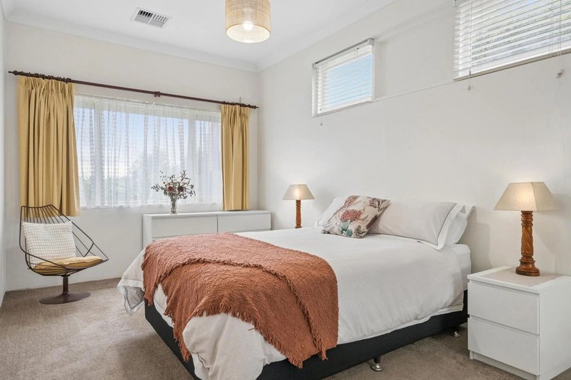 Photo - 22 Seacombe Road, Darlington SA 5047 - Image 13