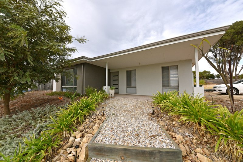 22 Seagrass Street, Yanchep WA 6035