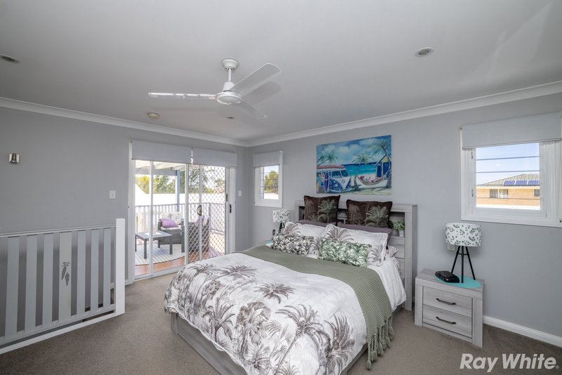 Photo - 22 Seaview Street, Diamond Beach NSW 2430 - Image 6