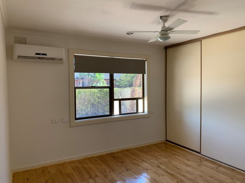 Photo - 22 Sedgehill Road, Elizabeth North SA 5113 - Image 2