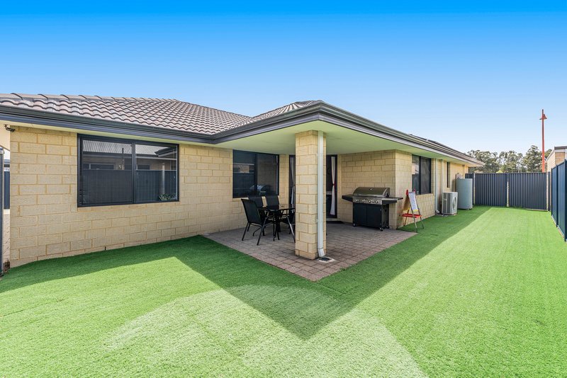 Photo - 22 Selina View, Baldivis WA 6171 - Image 4