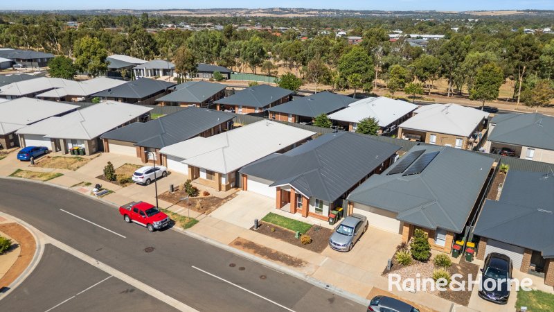 Photo - 22 Senna Avenue, Andrews Farm SA 5114 - Image 16