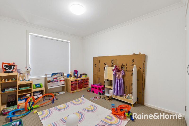 Photo - 22 Senna Avenue, Andrews Farm SA 5114 - Image 21