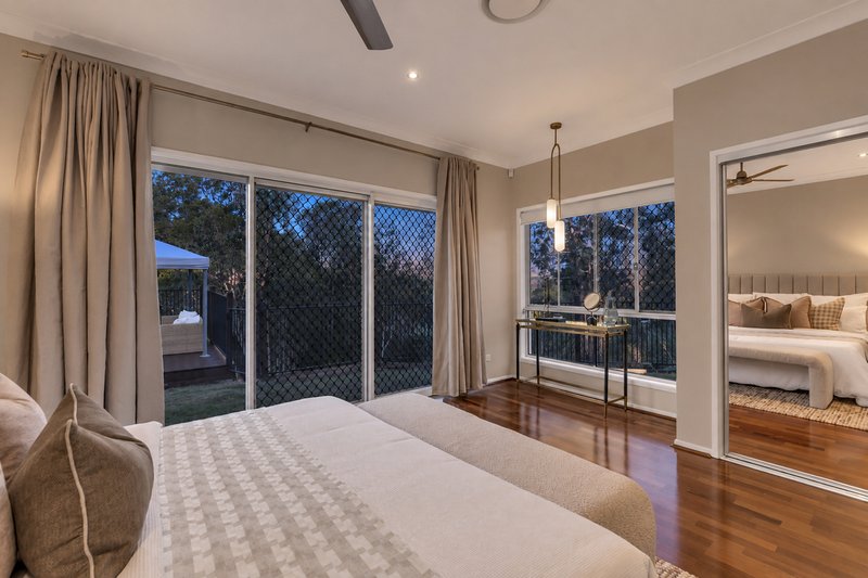 Photo - 22 Sevenhill Place, Doolandella QLD 4077 - Image 9