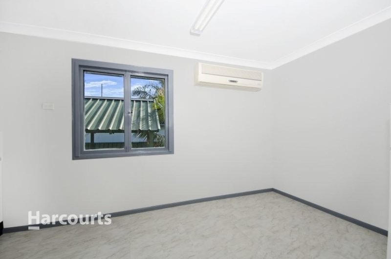 Photo - 22 Shackleton Ave , Tregear NSW 2770 - Image 4