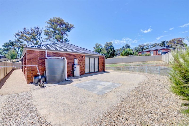 Photo - 22 Shakespeare Avenue, Mount Helen VIC 3350 - Image 11