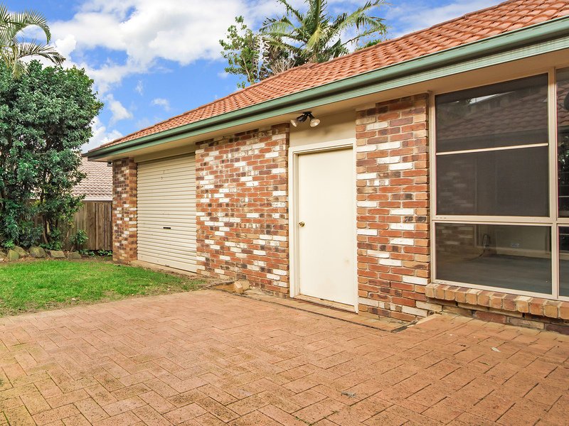 Photo - 22 Shamrock Avenue, Banora Point NSW 2486 - Image 11