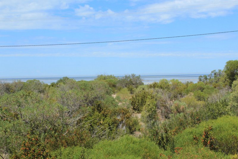 Photo - 22 Shearwater Way, Thompson Beach SA 5501 - Image 26