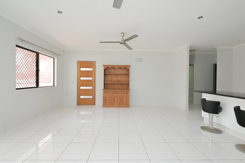 Photo - 2/2 Shoal Court, Leanyer NT 0812 - Image 4
