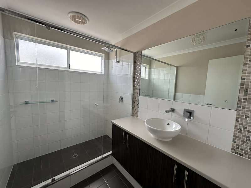 Photo - 22 Shorehaven Boulevard, Alkimos WA 6038 - Image 10