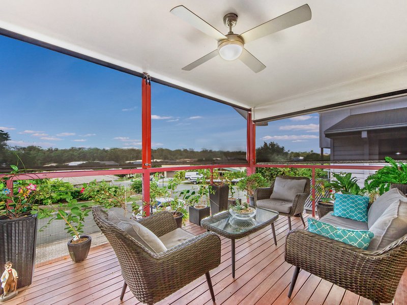 Photo - 22 Silver Gull Street, Coomera QLD 4209 - Image 3