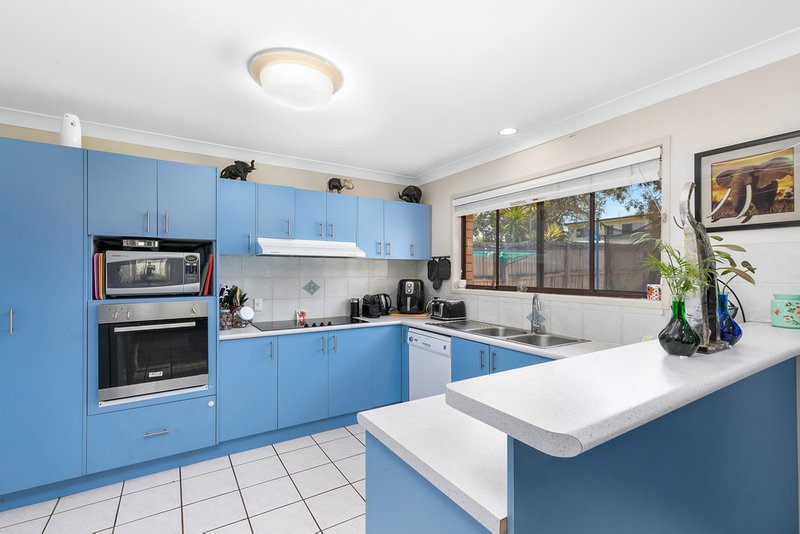 Photo - 22 Simpson Street, Capalaba QLD 4157 - Image 7