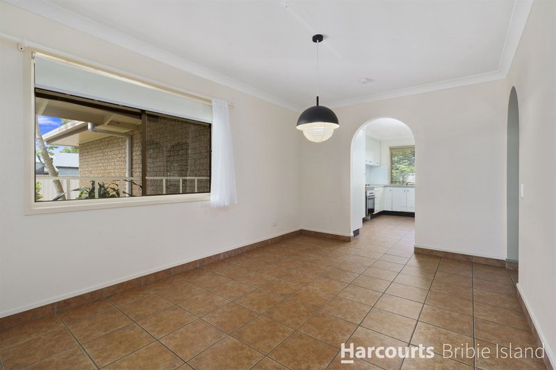 Photo - 22 Sinclair Place, Ningi QLD 4511 - Image 9