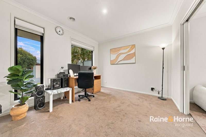 Photo - 22 Situation Way, Mernda VIC 3754 - Image 5