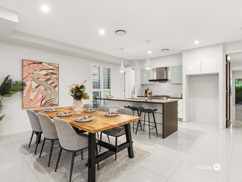 Photo - 22 Skyview Avenue, Rochedale QLD 4123 - Image 7