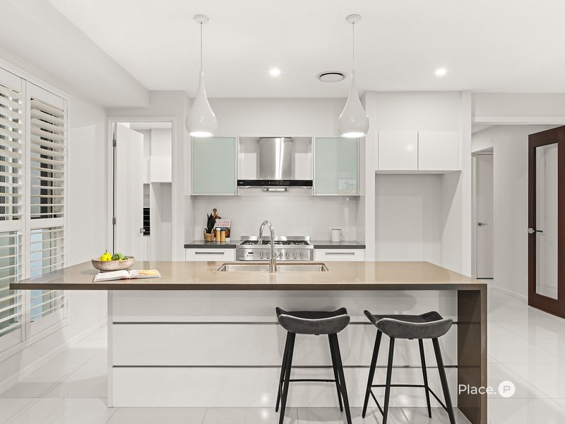 Photo - 22 Skyview Avenue, Rochedale QLD 4123 - Image 10