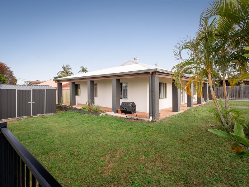 Photo - 2/2 Soho Street, Hillcrest QLD 4118 - Image 9