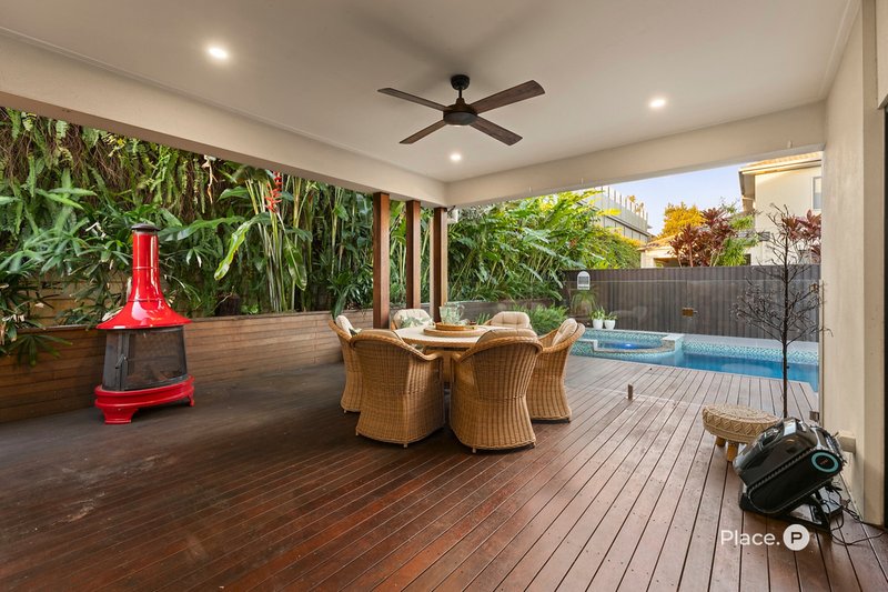 Photo - 22 Southview Crescent, Carindale QLD 4152 - Image 21