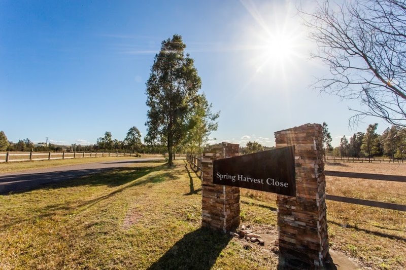 22 Spring Harvest Close, Pokolbin NSW 2320