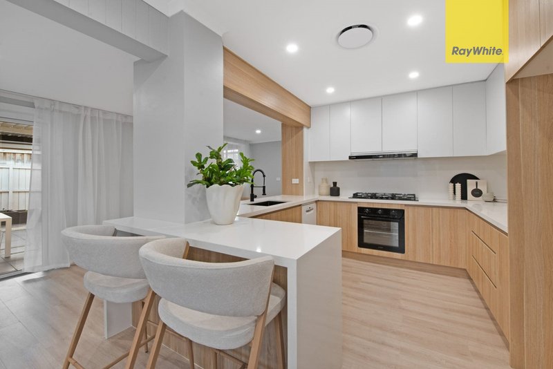 Photo - 22 Spring Road, Kellyville NSW 2155 - Image 2