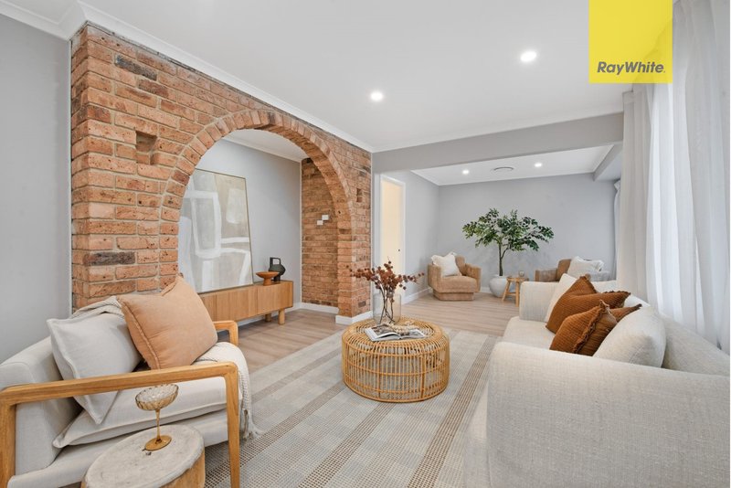 Photo - 22 Spring Road, Kellyville NSW 2155 - Image 4