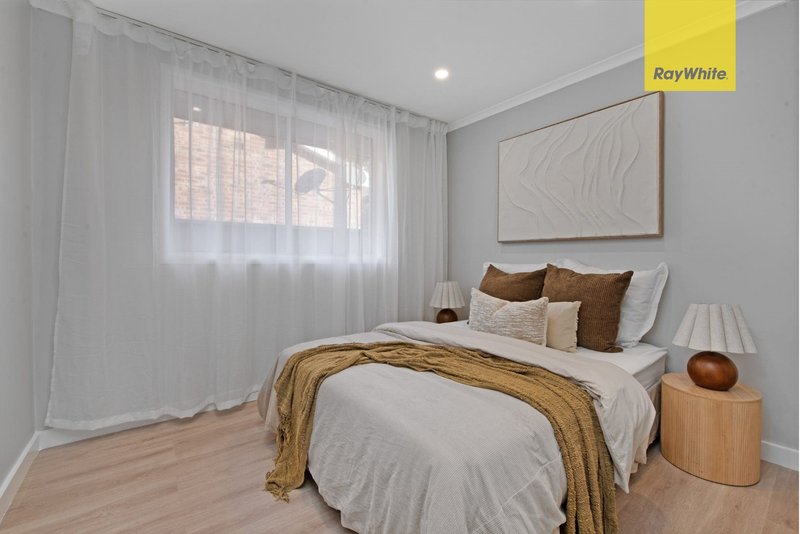 Photo - 22 Spring Road, Kellyville NSW 2155 - Image 7