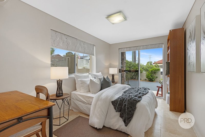 Photo - 22 St Catherine Street, Mortdale NSW 2223 - Image 2